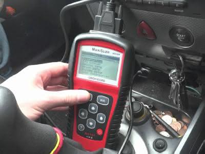 Zelf uw auto uitlezen